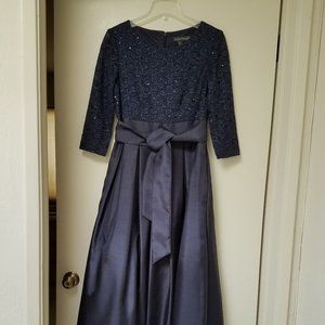 Jessica Howard full length Navy Gown